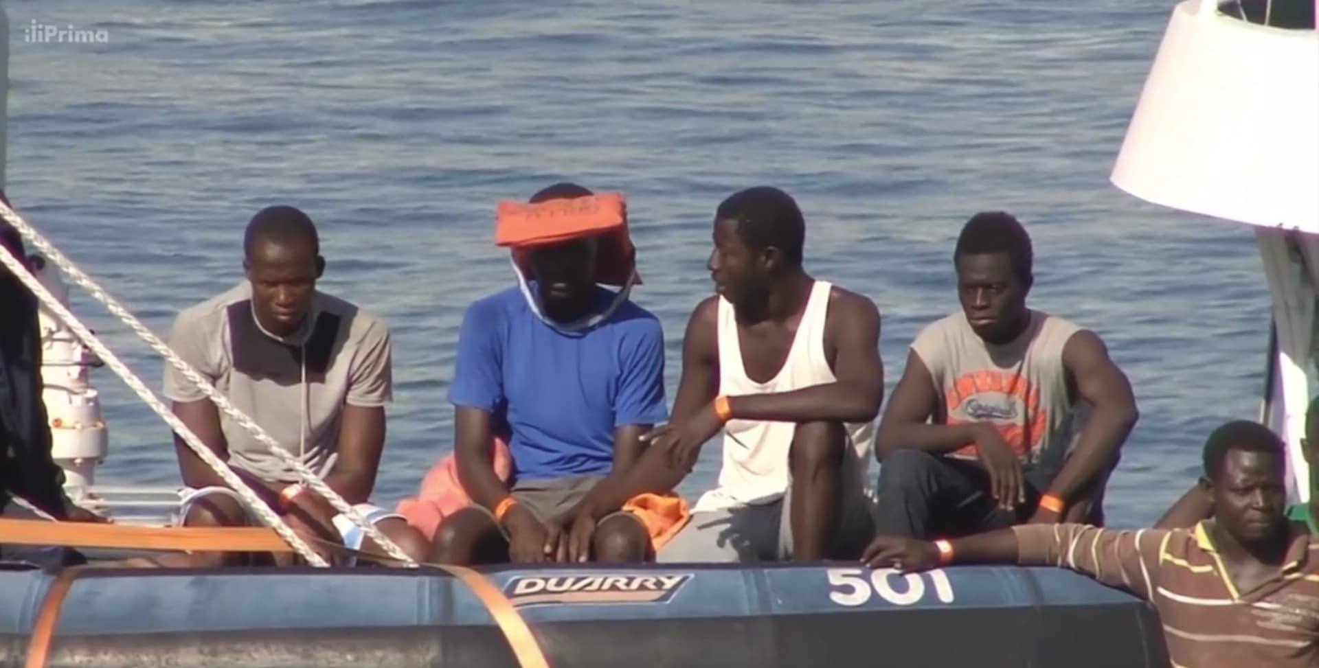 Itálie a Malta odmítly vpustit do přístavu loď záchranářů s migranty 5