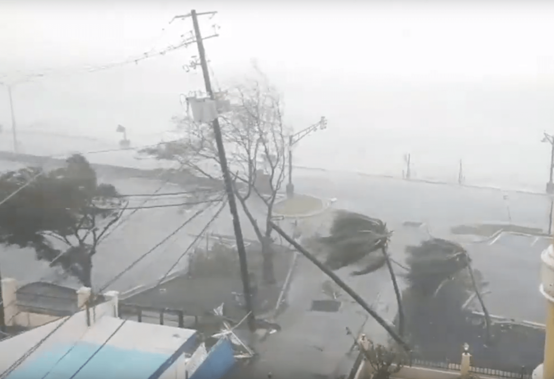 Hurikán Irma zeslábl