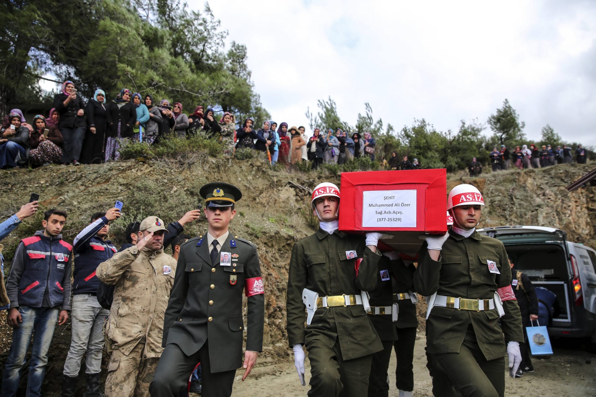 Pohřeb tureckých vojáků zabitých v Sýrii