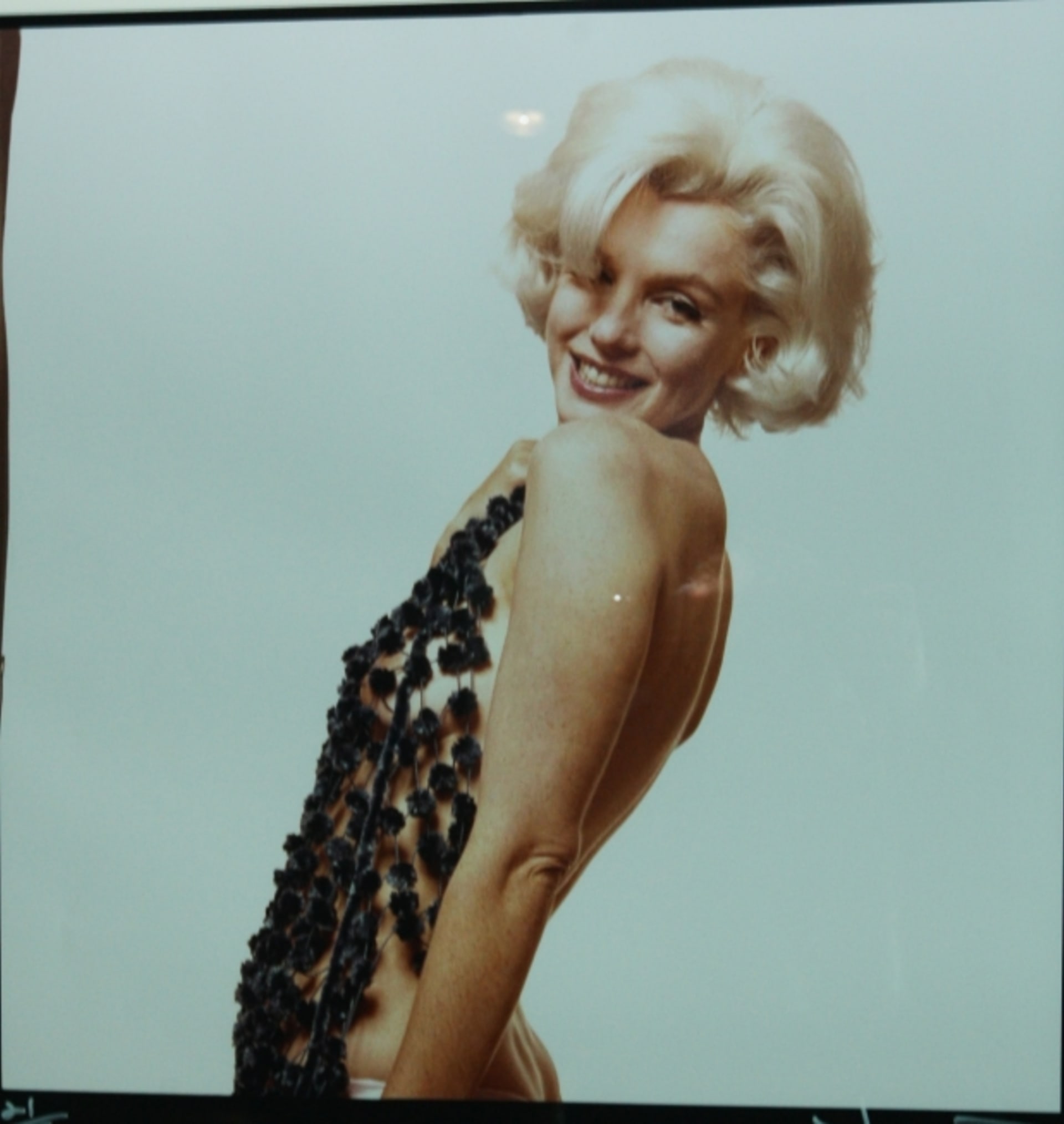 Jeden z vystavených snímků Marilyn Monroe v restauraci Aureole