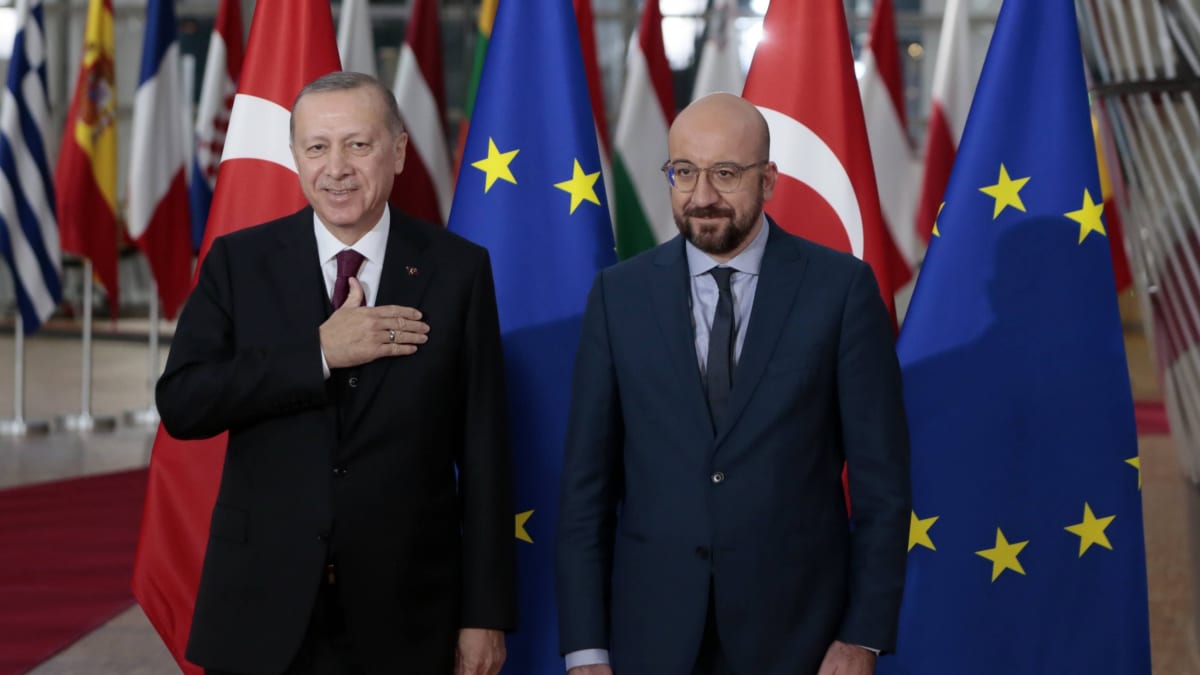Recep Erdogan a Charles Michel v Bruselu