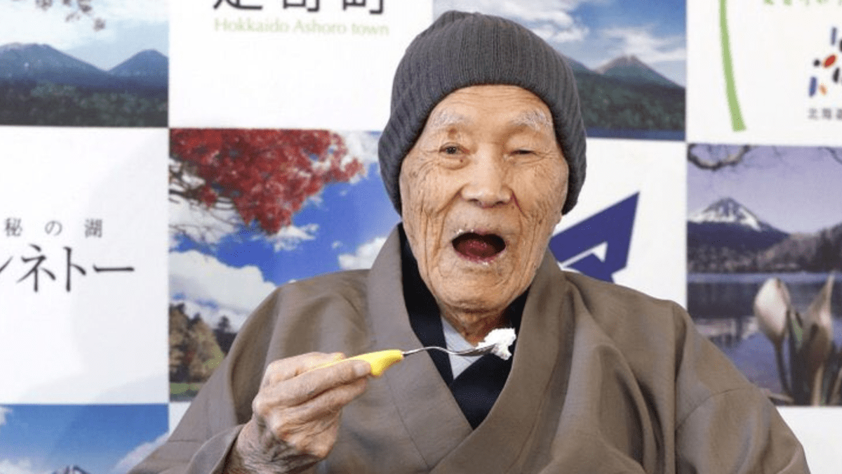 Nejstarším mužem světa je Japonec Masazo Nonaka
