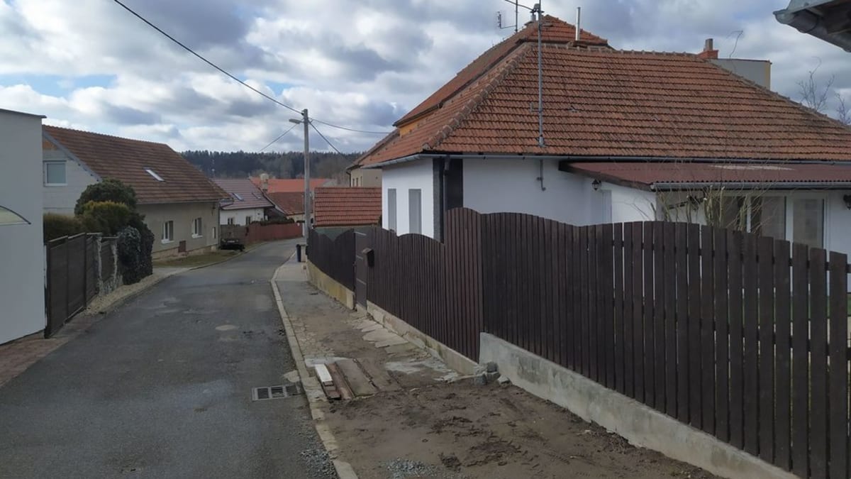 Vloupání do rodinných domů na Brněnsku