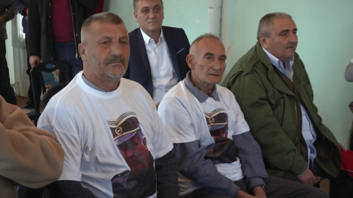 Bývalí srbští vojáci podpořili Ratka Mladiće