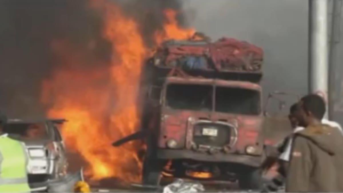 exploze nákladního auta
