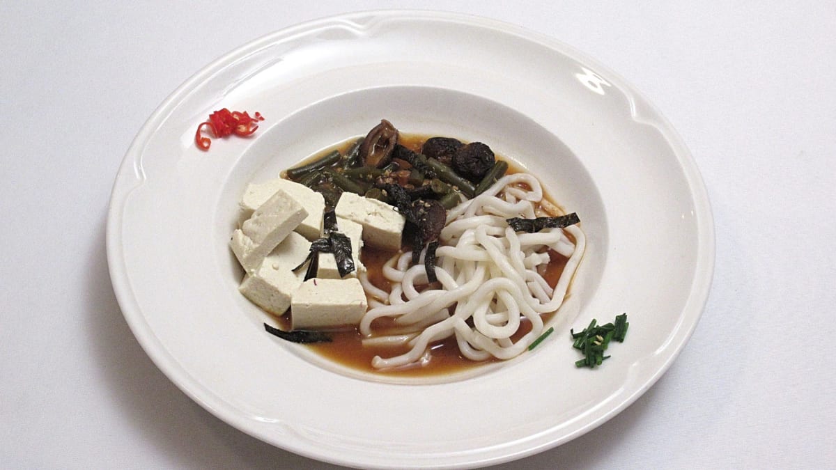 Miso s tofu a udon nudlemi
