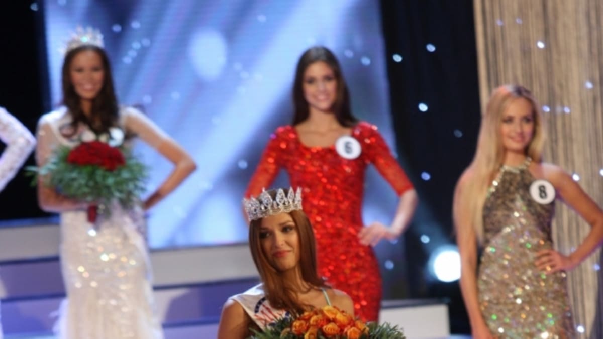 Česká Miss World Lucie Kovandová