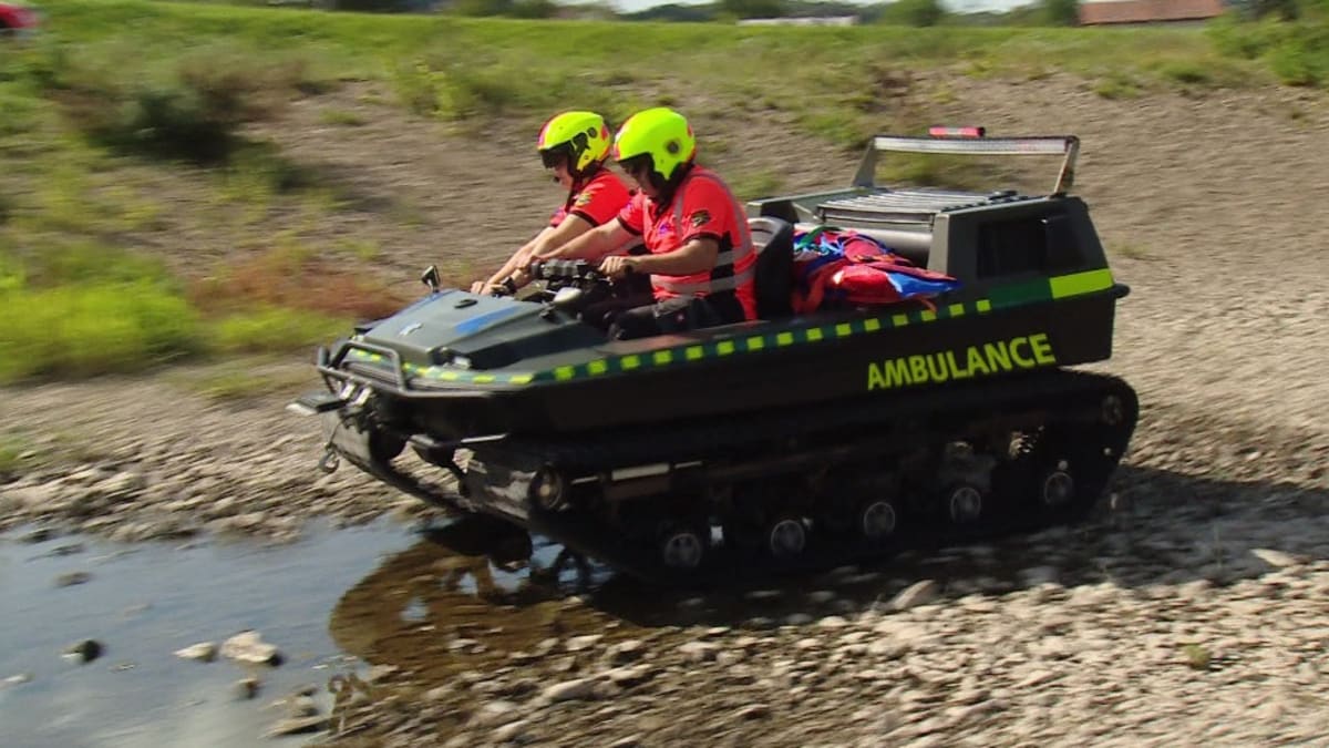 Obojživelné vozítko ve službách řevnických záchranářů