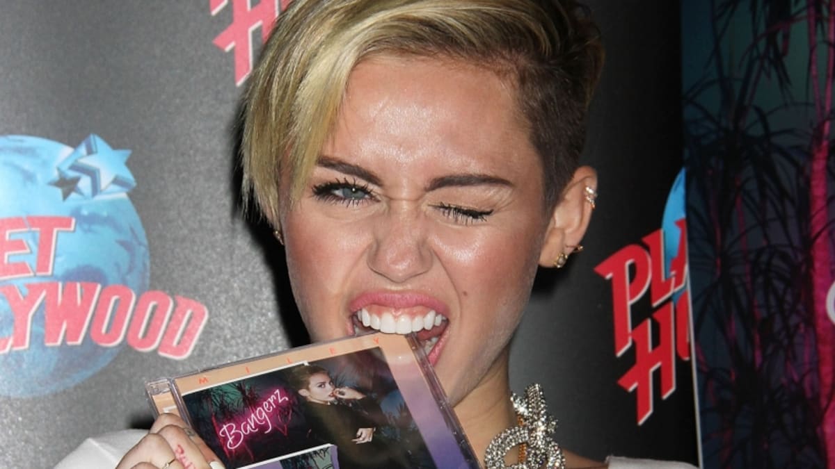Miley Cyrus pokřtila nové CD