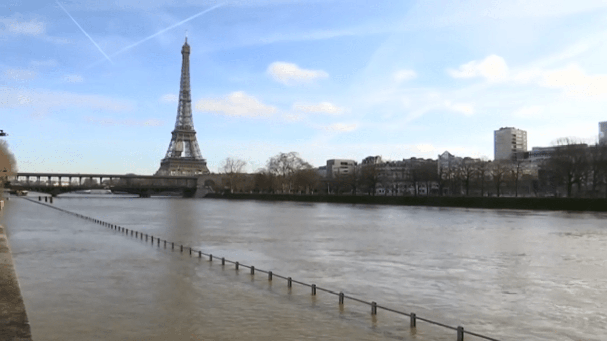 V Paříži se připravují na povodně