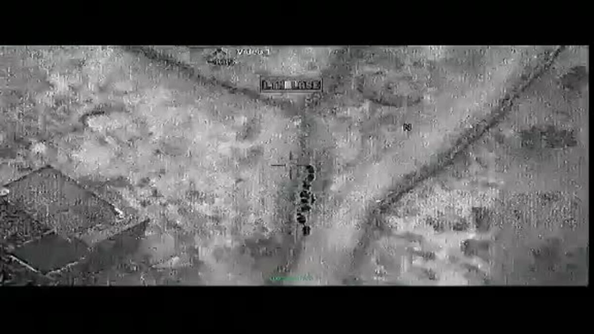 Pentagon zveřejmil videa z útoku na vůdce Islámského státu                          ZDROJ:CNN