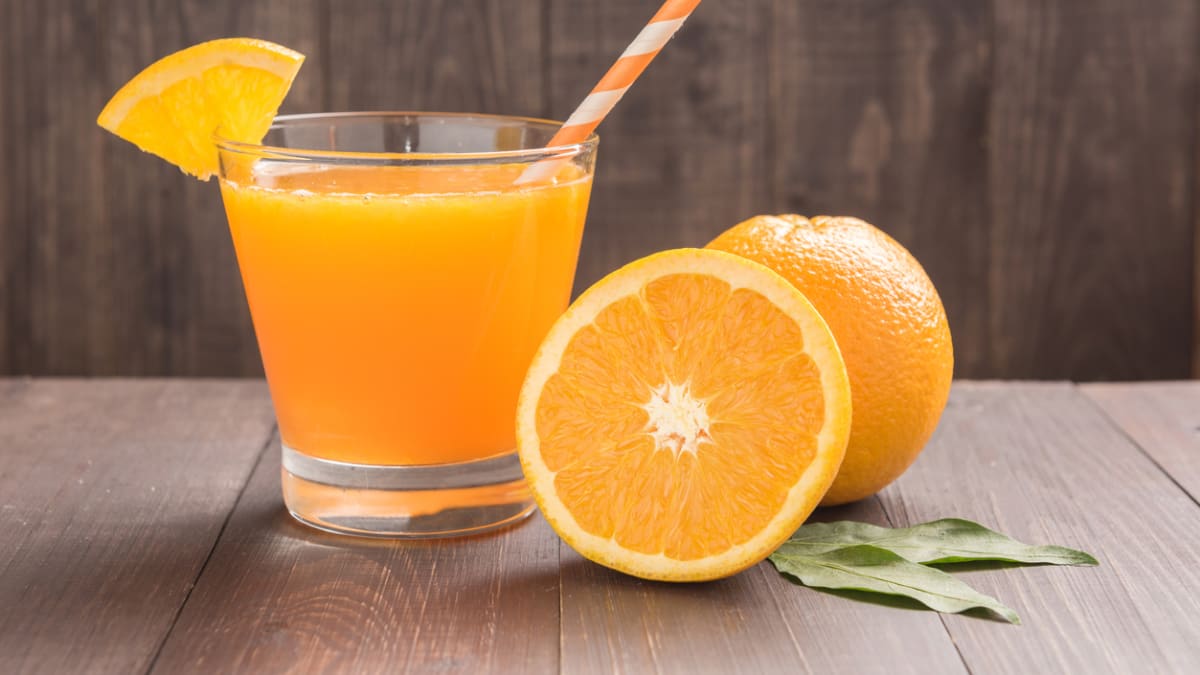 Nadměrné pití sladkých nápojů může zapříčinit rakovinu, tvrdí studie