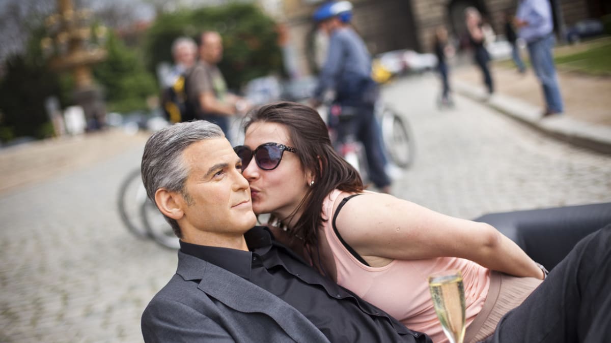 Prvomájový polibek od Georga Clooneyho