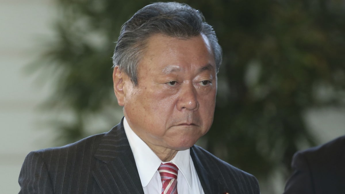 ministr pro kyberbezpečnost Yoshitaka Sakuradu