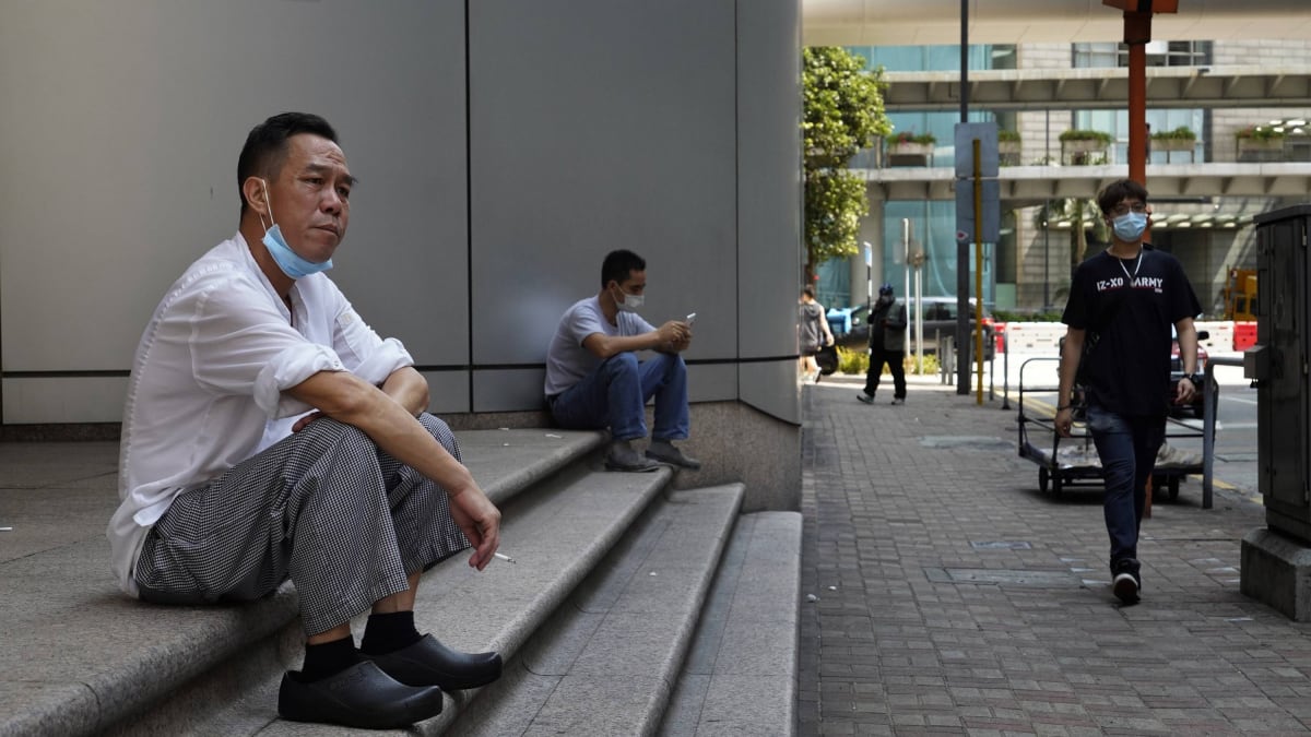V Hongkongu je neobvyklé vidět někoho bez roušky