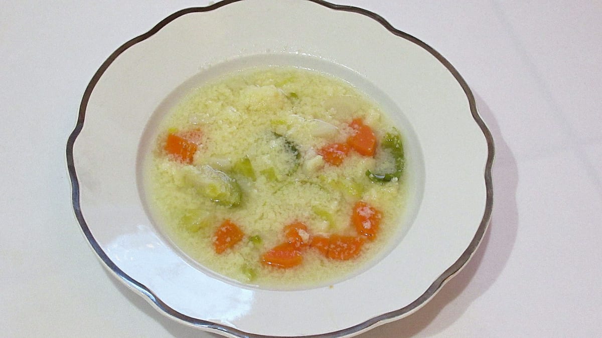 Lehká zeleninová polévka