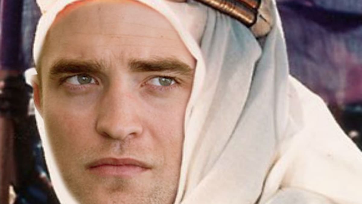 Robert Pattinson jako Lawrence z Arábie