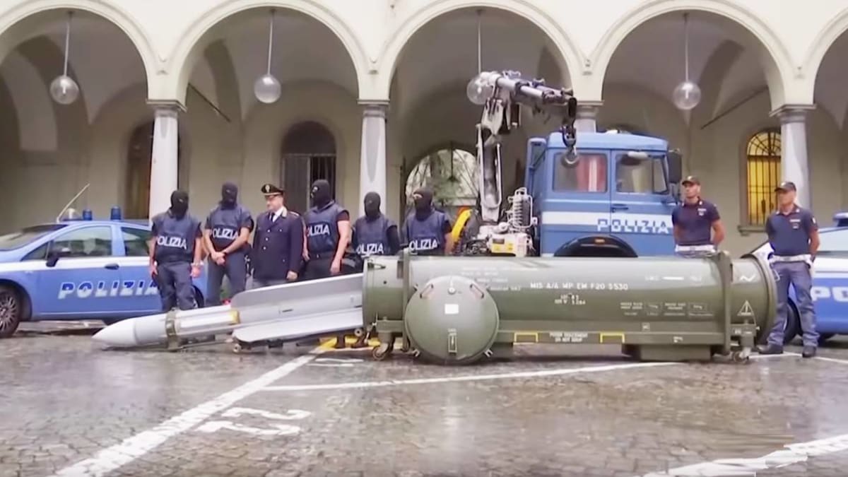 raketa Matra zabavená skupině neonacistů italskou policií