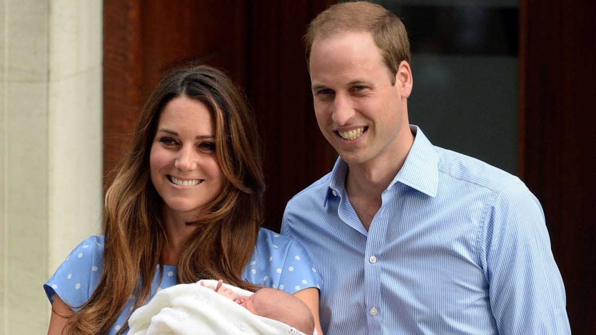 Vztahy mezi Kate Middleton a macechou prince Williama Camillou jsou prý kvůli dětem napjaté.