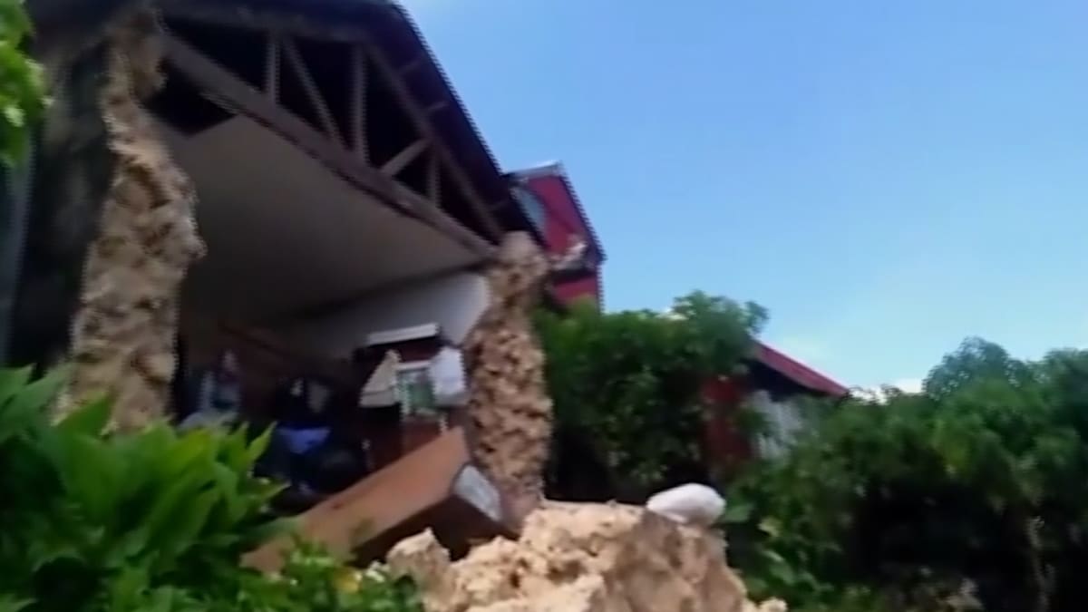 Sever Filipín zasáhla tři zemětřesení