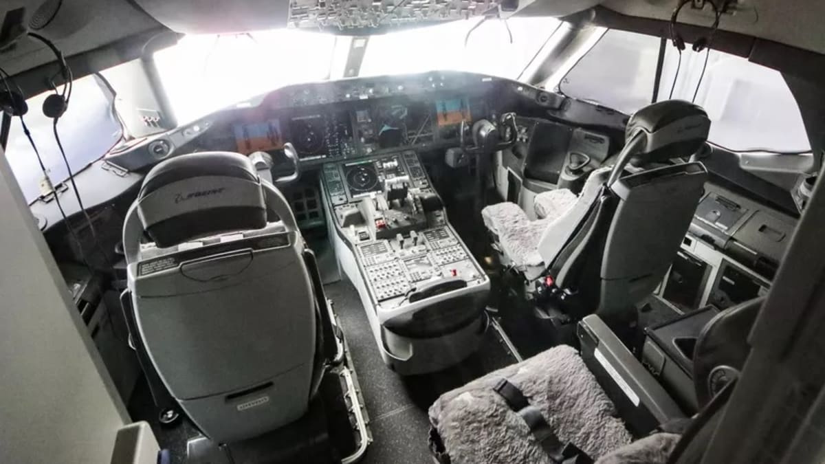 kabina Boeing 737 foto Boeing