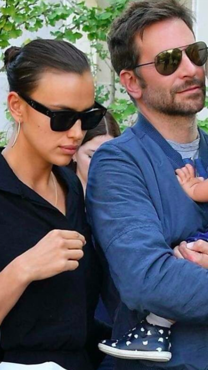 Irina Shayk & Bradley Cooper s dcerou na procházce
