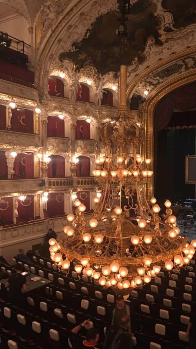 Znovuotevření budovy Státní opery