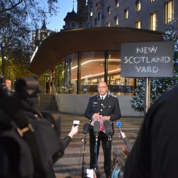 Policejní tisková konference po útoku v Londýně