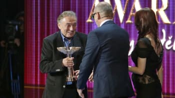 Ceny Anděl 2013: Největší aplaus získal Karel Gott, Leoš Mareš a Petr Hapka