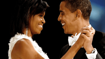 Láska kvete v každém věku: Manželé Obamovi slaví 26. výročí svatby!