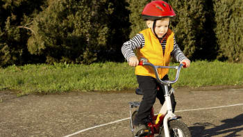Malý cyklista: Vybíráme kolo pro dítě + TIPY, jak ho (na)učit jezdit