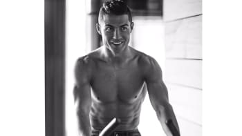 Cristiano Ronaldo na pikantních fotkách své značky