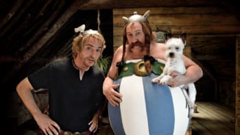 Asterix a Obelix ve službách Jejího veličenstva. Komu by rád sloužil sám Depardieu?