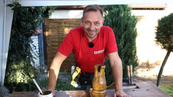 V Libovkách tentokrát Pepa Libický vyrobí dřevěnou vázu na zip
