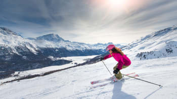Jedete lyžovat do zahraničí? TIP, jak najít nejvýhodnější cestovní pojištění