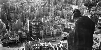 Před 75 lety lehly německé Drážďany popelem. Spojenecké bombardování nepřežily desetitisíce lidí