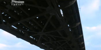Kvůli spadlé Trojské lávce chce Praha uzavřít několik dalších mostů