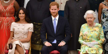 Královna Alžběta požehnala Harrymu a Megan v jejich nezávislosti na královské rodině
