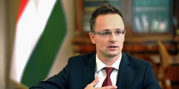 Odkazování na lidská práva někdy slouží pro intervenci do záležitostí jiných zemí, uvedl maďarský ministr