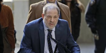 Zvrat v sexuální kauze producenta Weinsteina. Soud nařídil nový proces, ukázal dřívější chyby