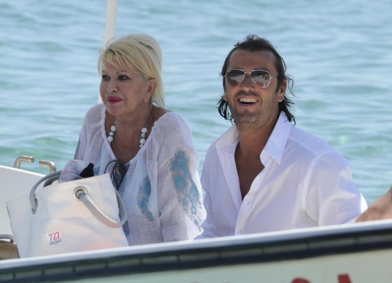 Podnikatelka Ivana Trump s milencem Rossano Rubicondim v Benátkách