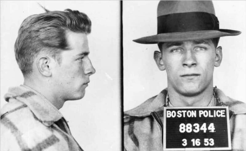Gangster Bulger na archivním policejním snímku z roku 1953