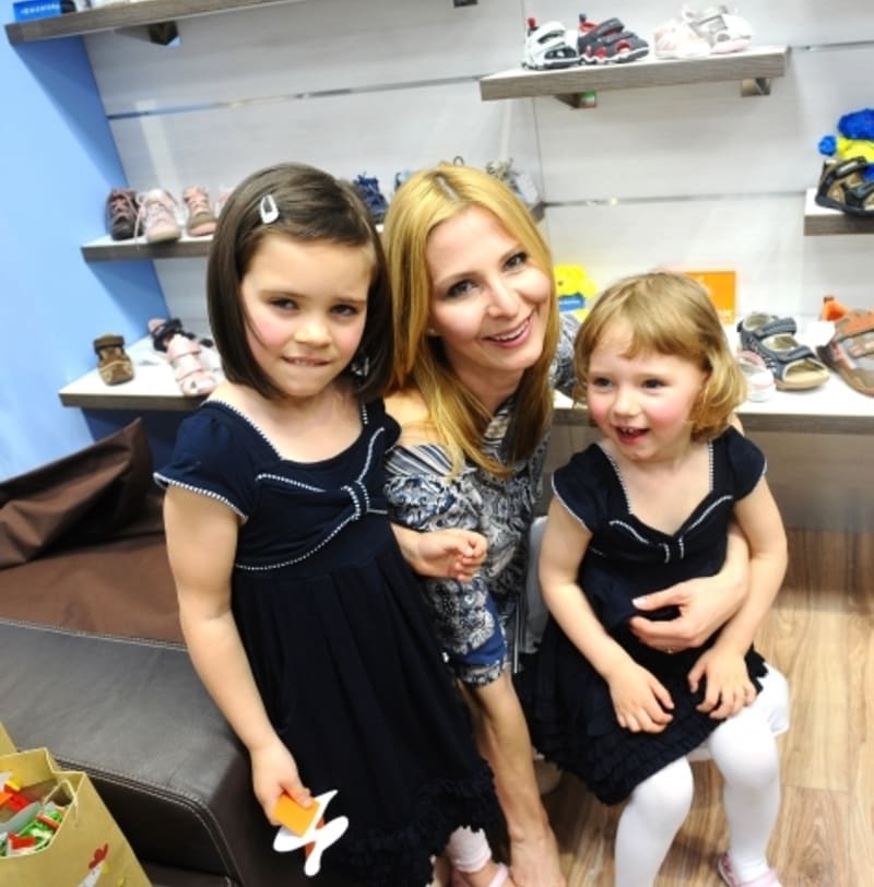 Ivana Gottová s dcerami Charlotte (vlevo) a Nelly
