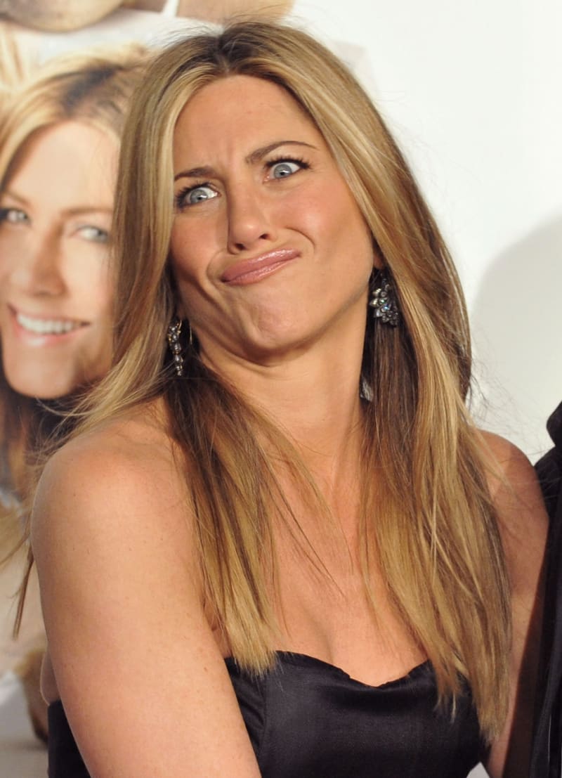 Jennifer Aniston se směje vlastnímu výběru partnerů