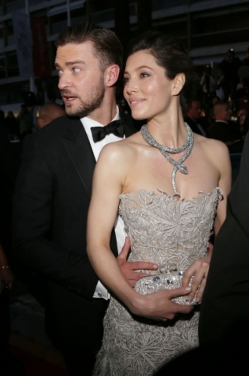 Justina v Cannes doprovází přítelkyně herečka Jessica Biel