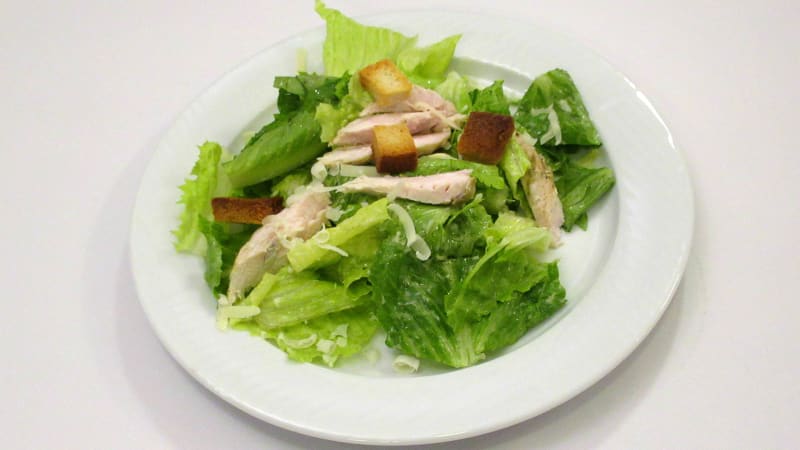 Prostřeno: Caesar  salát