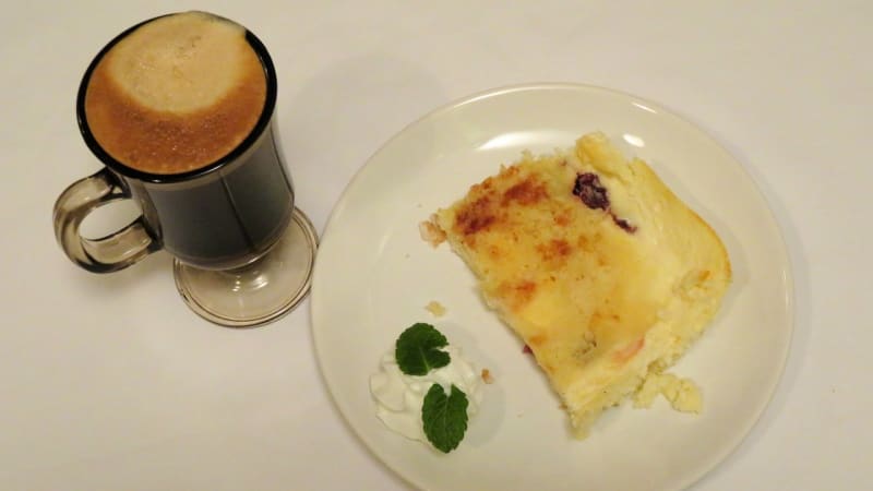 Prostřeno: Švédský koláč s italskou kávou