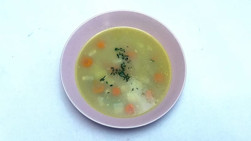 Prostřeno: Zeleninová polévka Hanačka podle babičky Husárkové