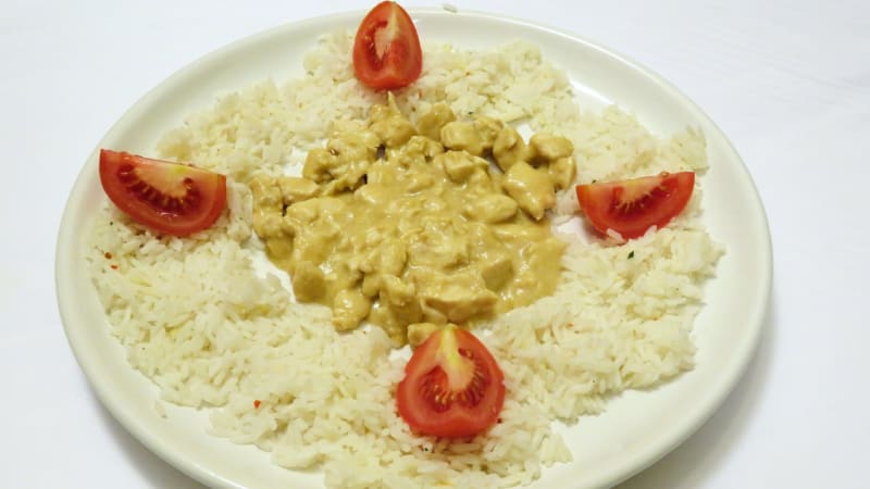 Prostřeno: Kuřecí maso s rýží