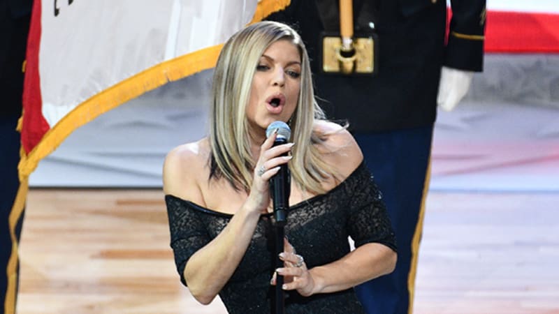 ‚‚Fergie, nauč se zpívat!‘‘ píší pobouření fanoušci